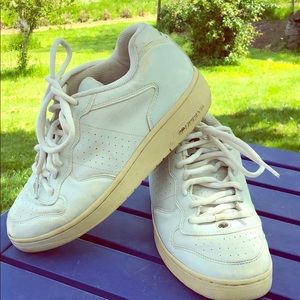 Heelys size 7 white leather RETRO